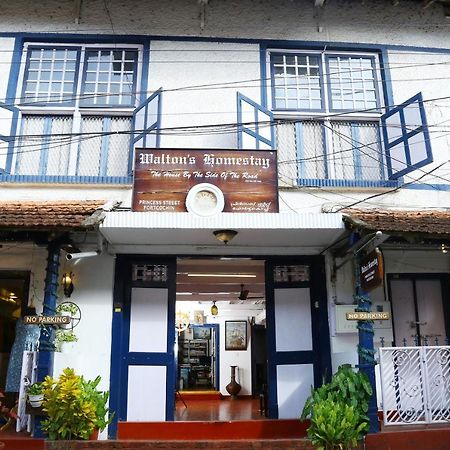 Walton'S Homestay, Fort Cochin Fort Kochi Extérieur photo